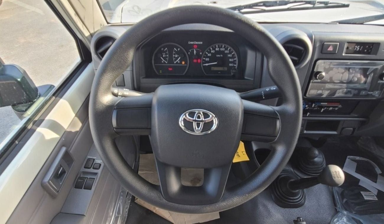 Toyota Land Cruiser 70 LAND CRUISER HARDTOP LC78 4.2L DIESEL 2024 MODEL YEAR WHITE COLOR