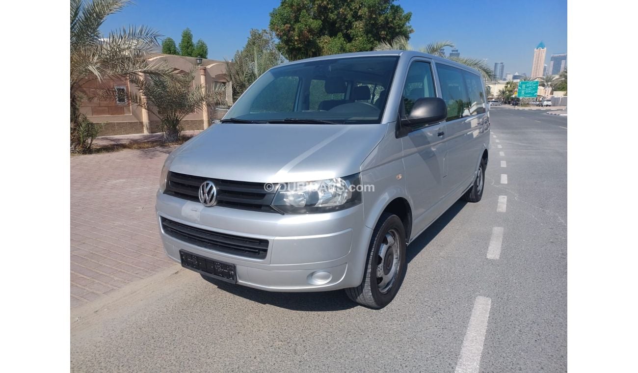 Volkswagen T6 Transporter 8 Seater