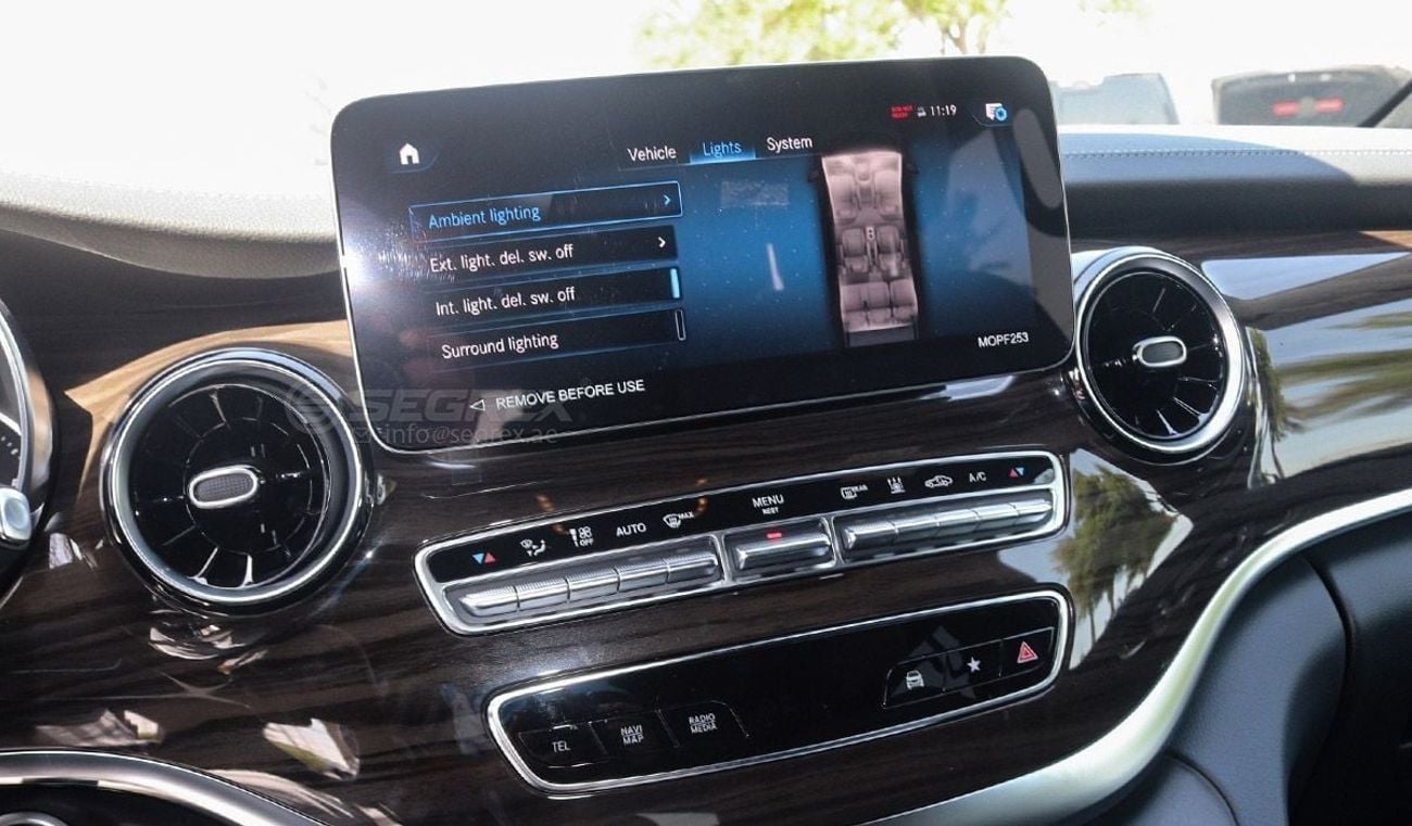 مرسيدس بنز V 300 D 2023 Model Mercedes-Benz V300d 4Matic Exclusive, Long