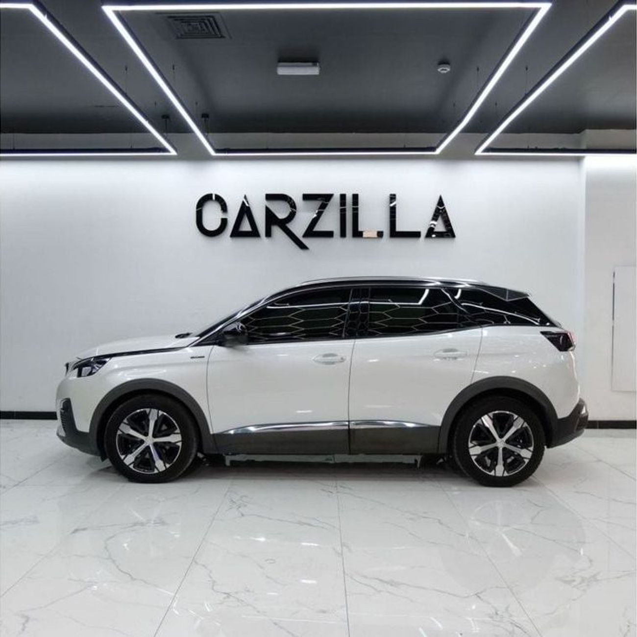 بيجو 3008 Peugeot 3008 GT Line 2019 White-1.6L-FWD-Car is in Excellent Condition-Accident Free-Totally Origina