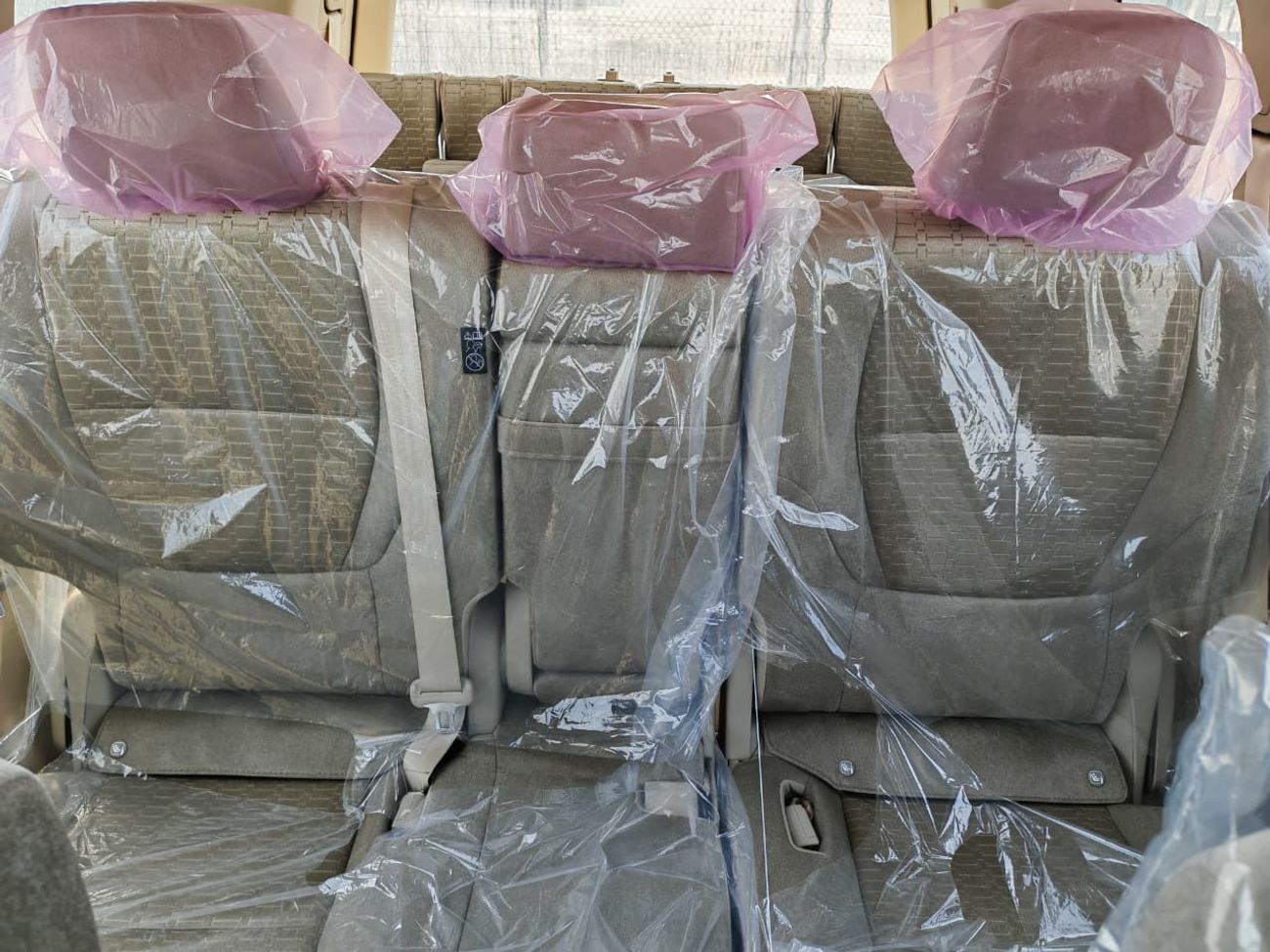 تويوتا لاند كروزر 2025 Toyota Land Cruiser LC300 GXR Basic-Option with Sunroof 4.0L V6 Petrol A/T 4WD Export Only