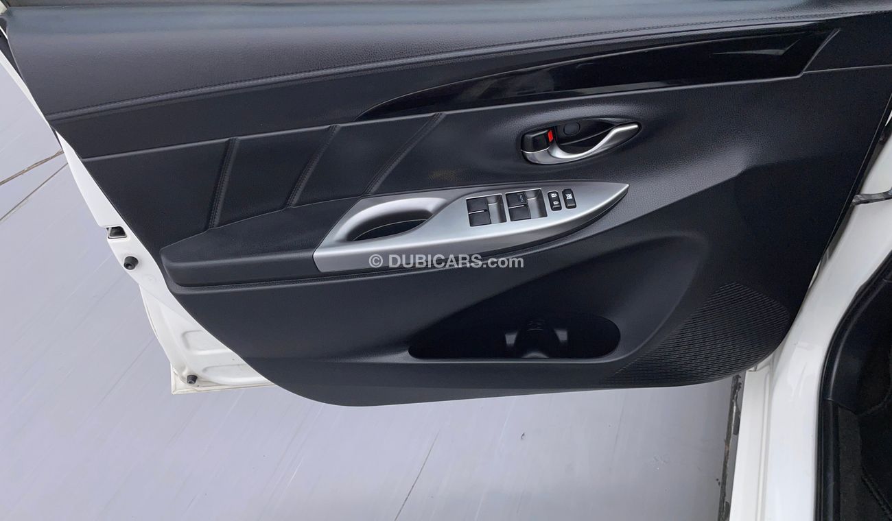 تويوتا يارس SE / E 1.5 | بدون دفعة مقدمة | اختبار قيادة مجاني للمنزل