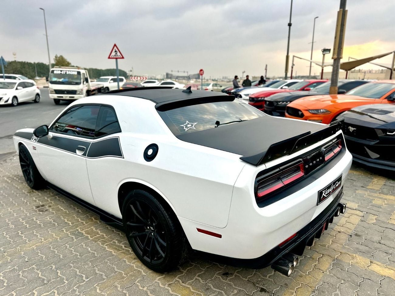 دودج تشالينجر R/T T/A 392 | Monthly 1400/- | 0% DP | Carbon Fiber Interior | # 72550