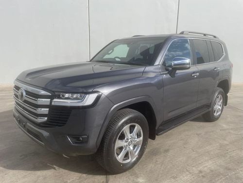 Toyota Land Cruiser English