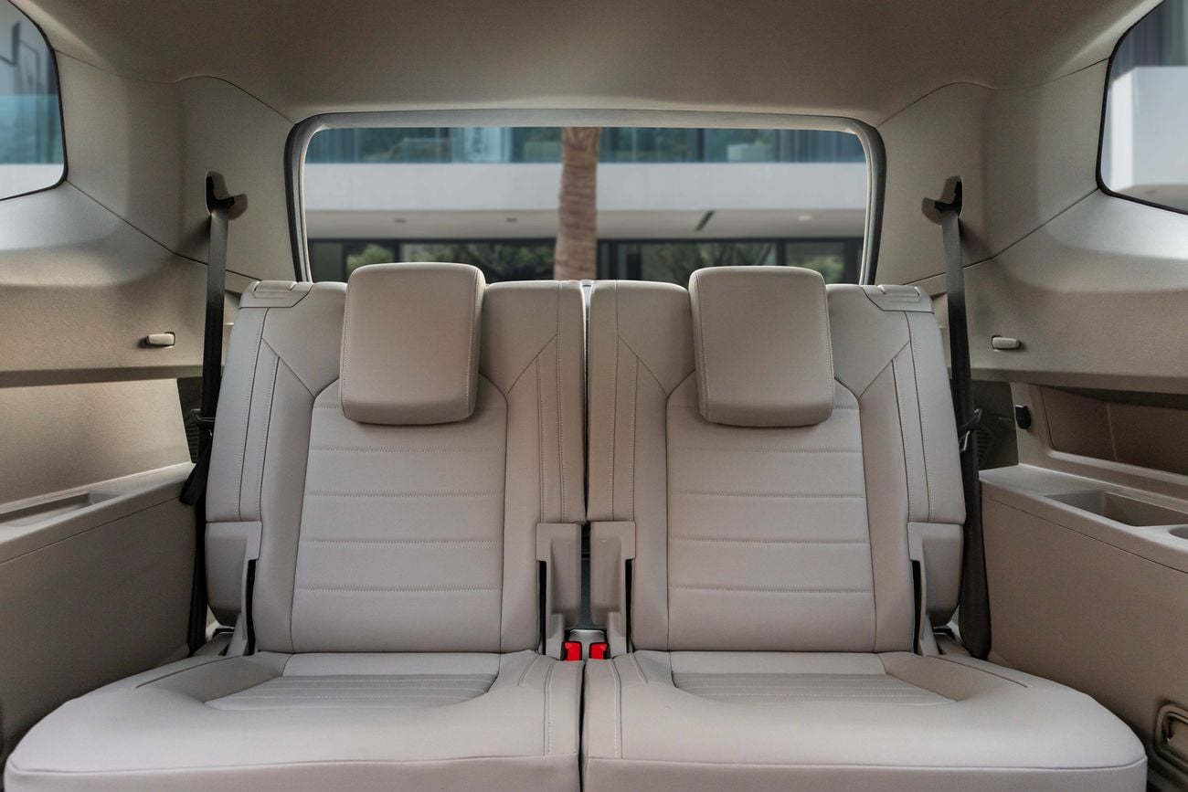 Volkswagen Teramont Comfortline | 2,938 P.M | 0% Downpayment | Perfect Condition!
