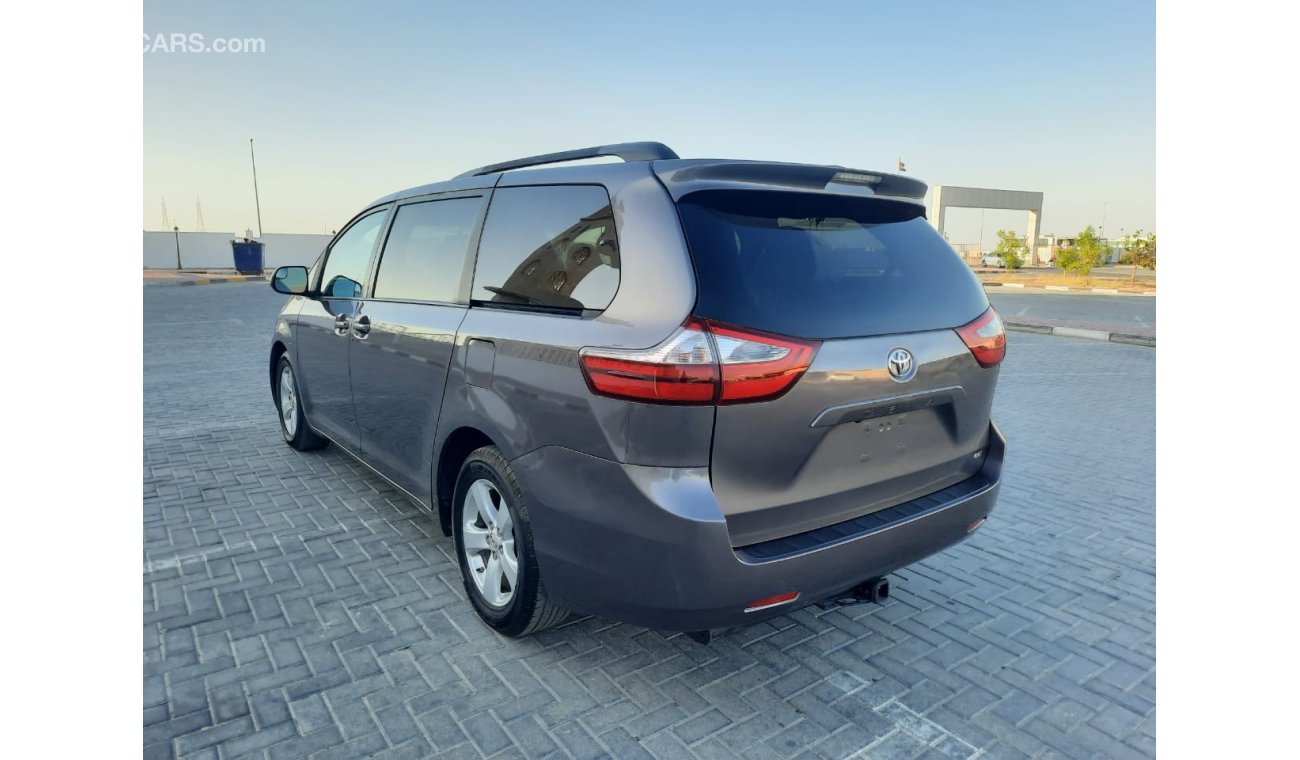 Toyota Sienna 2017 TOYOTA