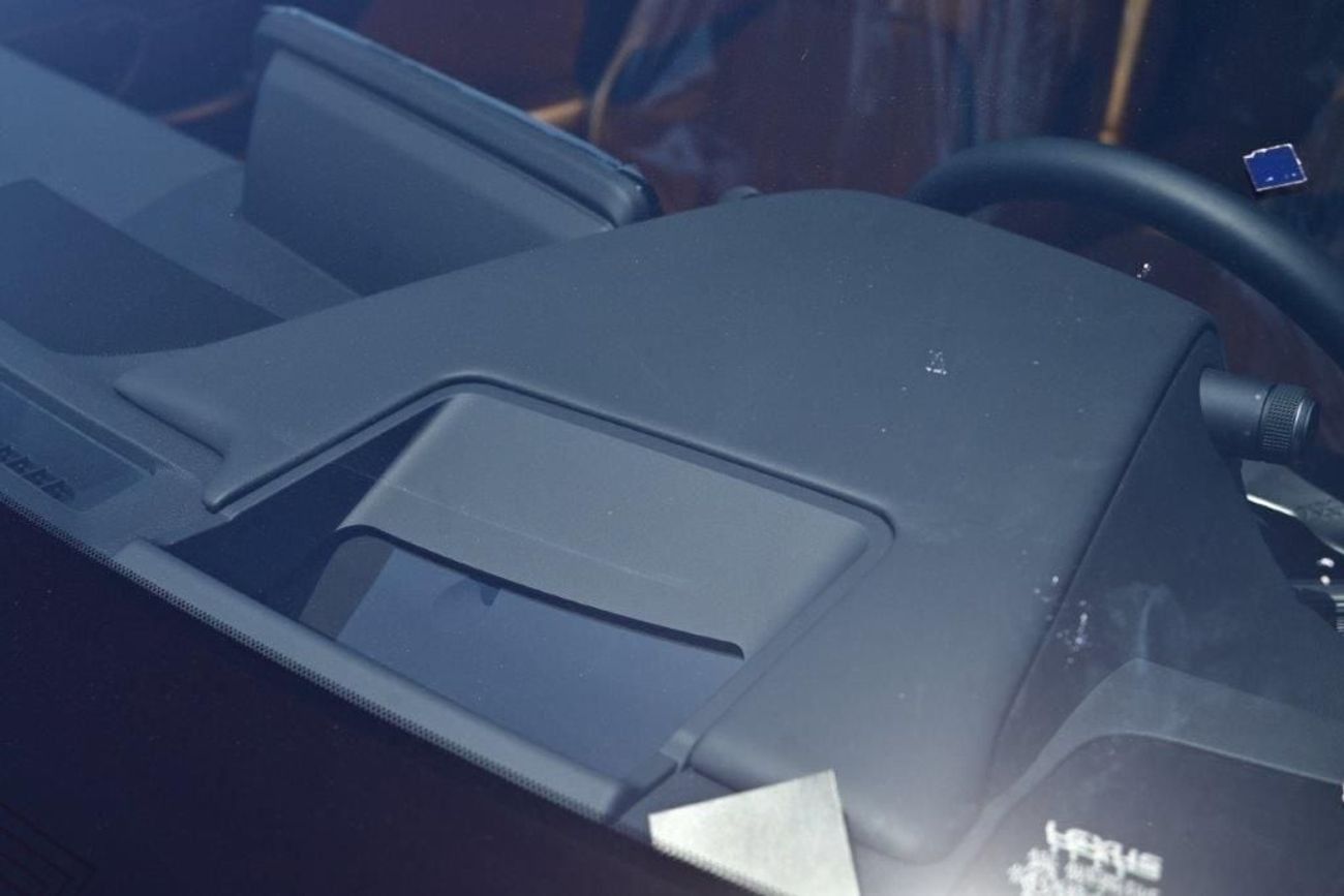 Lexus ES350 2025 MODEL LEXUS ES350 SIGNET 3.5L AUTOMATIC