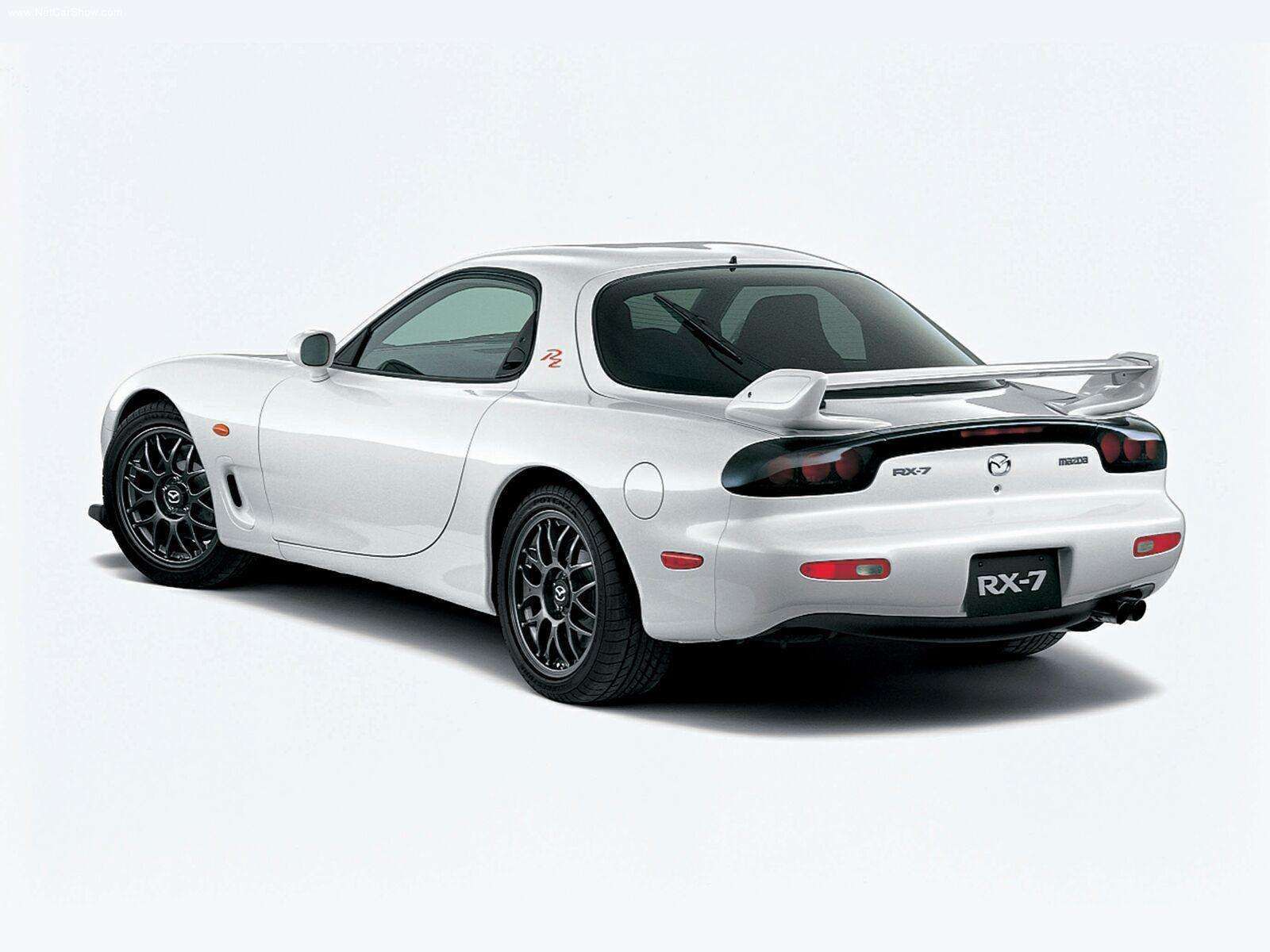 Mazda RX7 exterior - Rear Right Angled