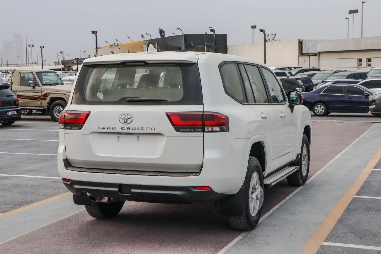 Toyota Land Cruiser Toyota Land Cruiser GXR 4.0L (300 Series) (GRJ 300) 2025 model basic option