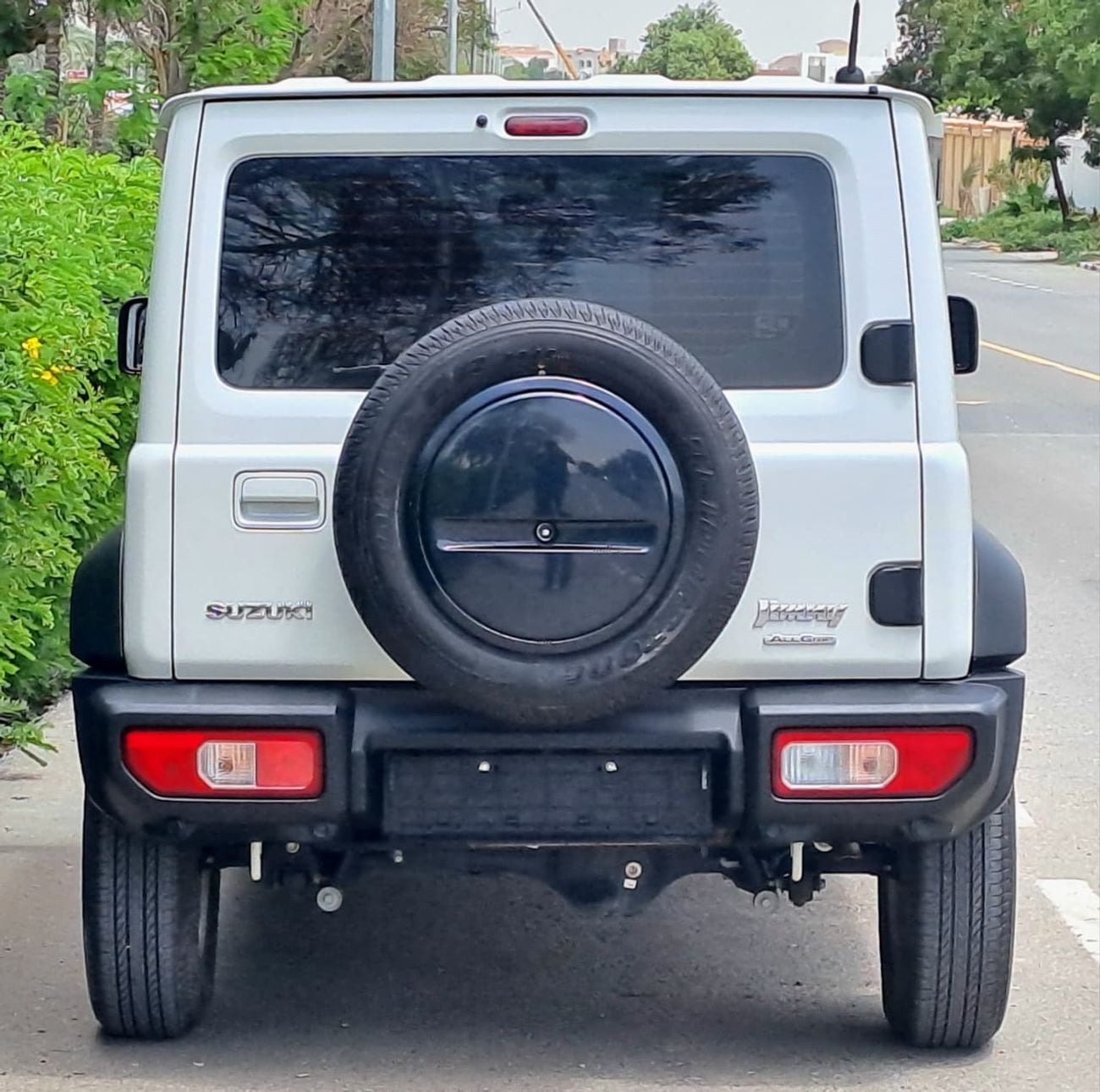Suzuki Jimny GLX 1.5L (5-Doors) 1090-MONTHLY | 1.5 L | 4WD | GCC | CRUISE CONTROL I GPS I ACCIDENT FREE