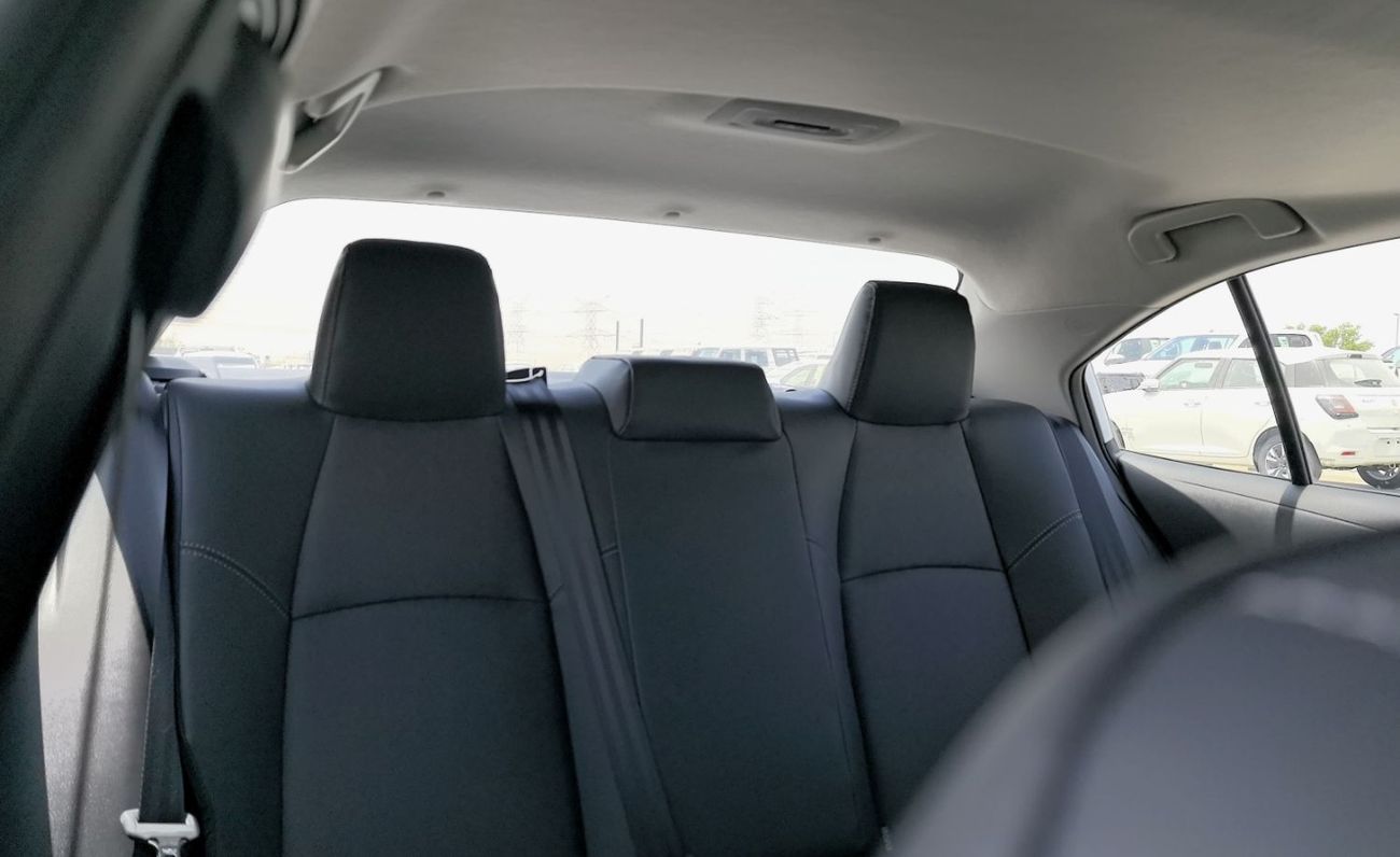 تويوتا كورولا TOYOTA COROLLA 1.8L HYBRID ELITE FULL OPTION (CHINESE SPEC)