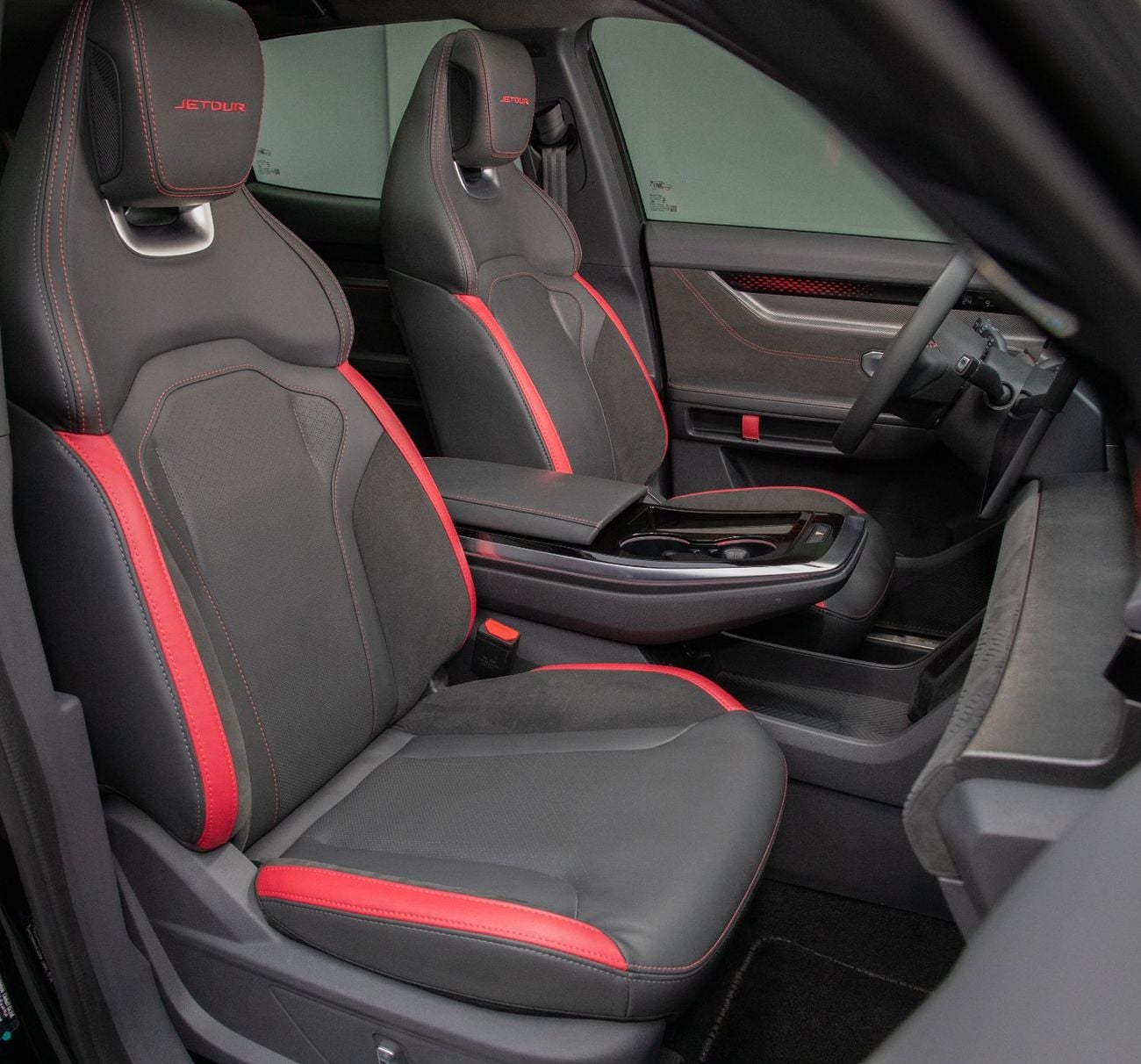 Jetour Dashing Luxury Black Edition