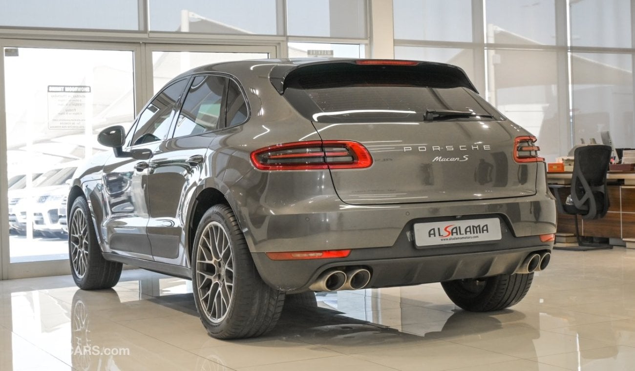 Porsche Macan S