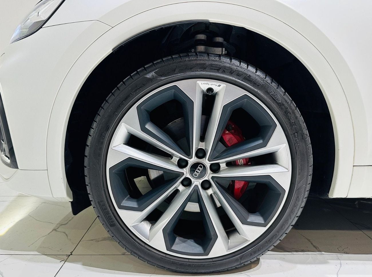 Audi SQ5 Sportback TFSI quattro 3.0L