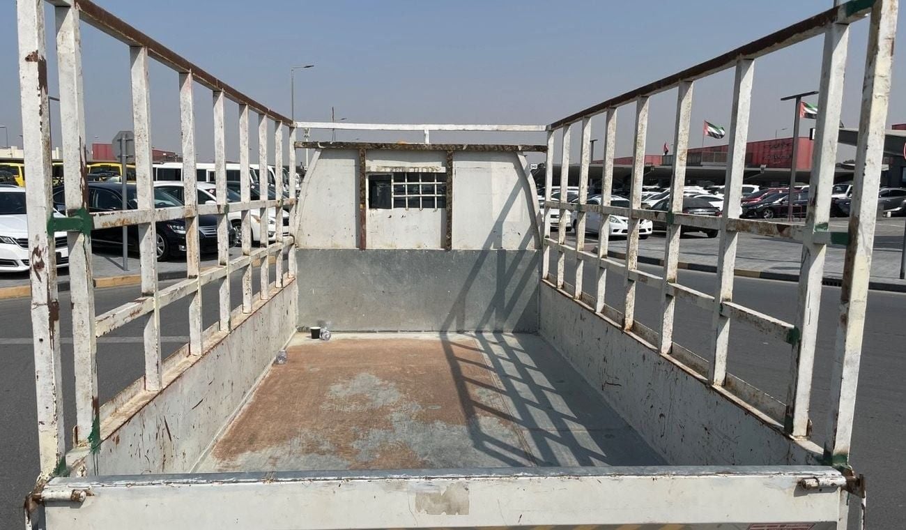 Kia K4000 2.5L, manual خليجي