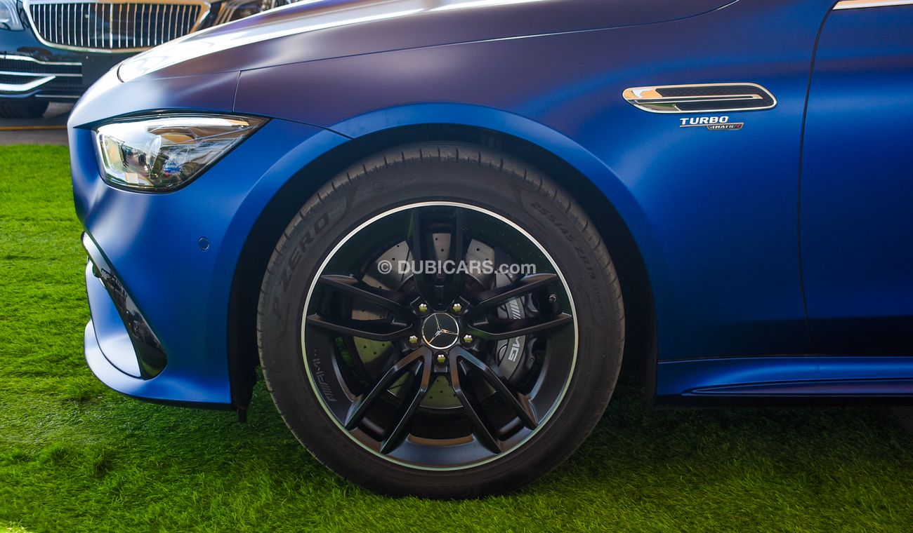 مرسيدس بنز ايه ام جي جي تي 43