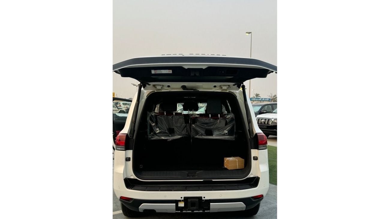 Toyota Land Cruiser GR-S TOYOTA LAND CRUSIER GR 3.3 TWIN TURBO ENGINE DEISEL