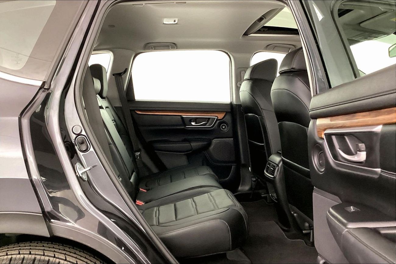 Honda CRV Touring | National Day Celebration | Guaranteed Warranty | 0 Down Payment