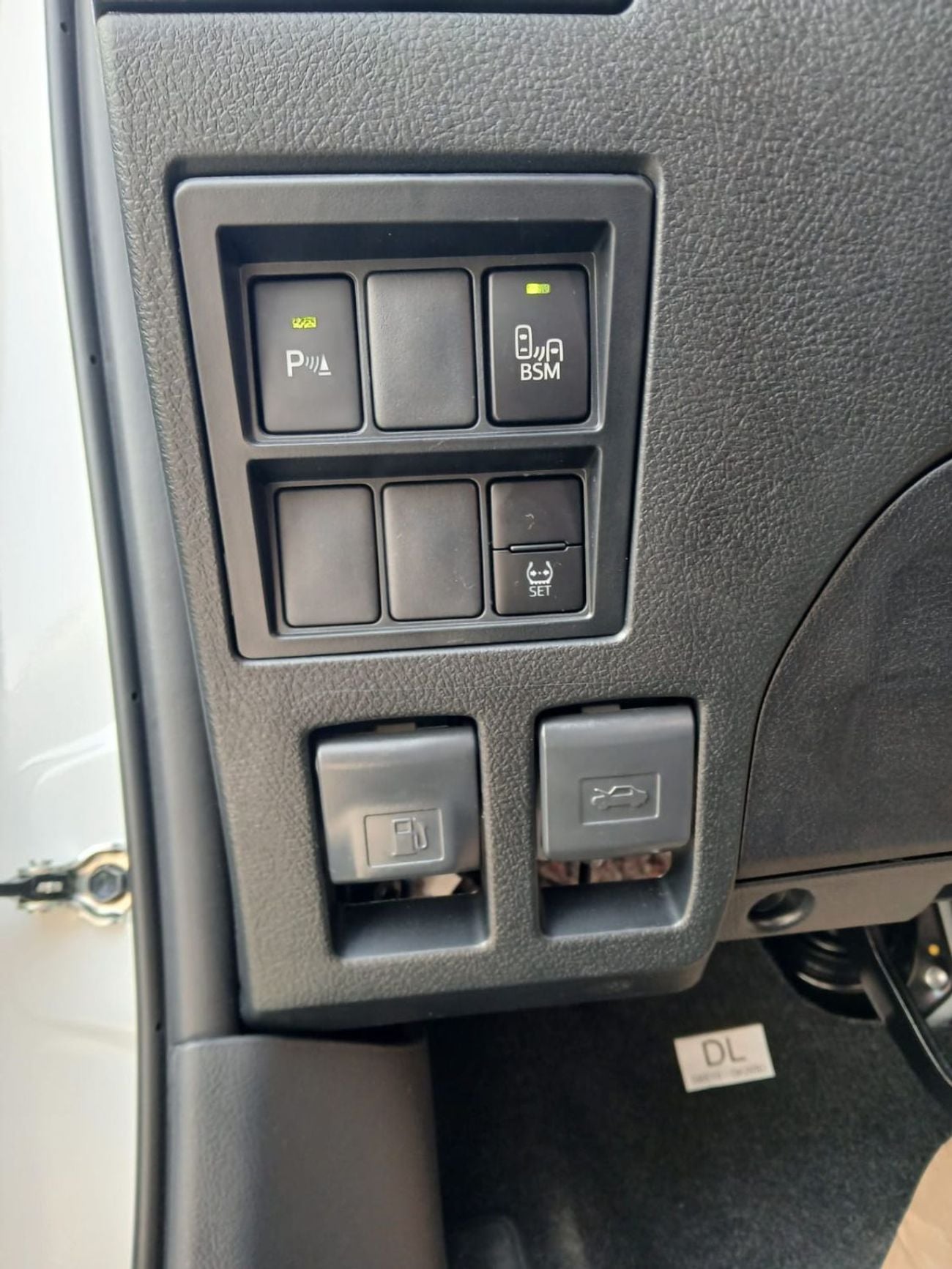 Toyota Hilux 2026 Toyota Hilux SR5 - Brand New