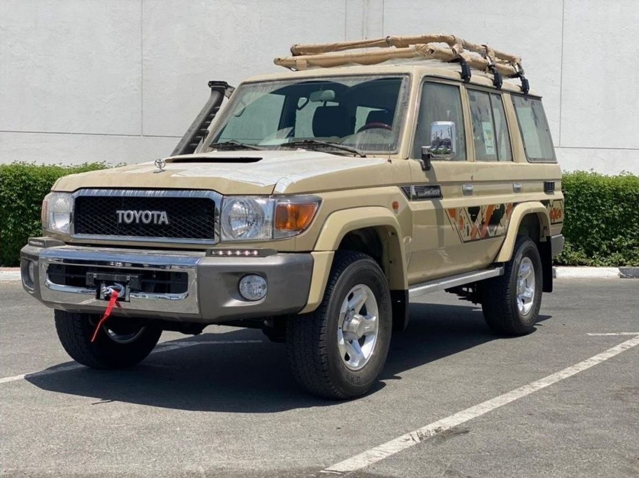 Toyota Land Cruiser 70