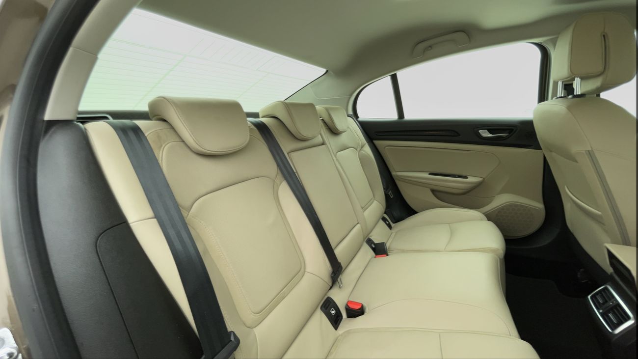 رينو ميجان LE 1.6 | بدون دفعة مقدمة | اختبار قيادة مجاني للمنزل