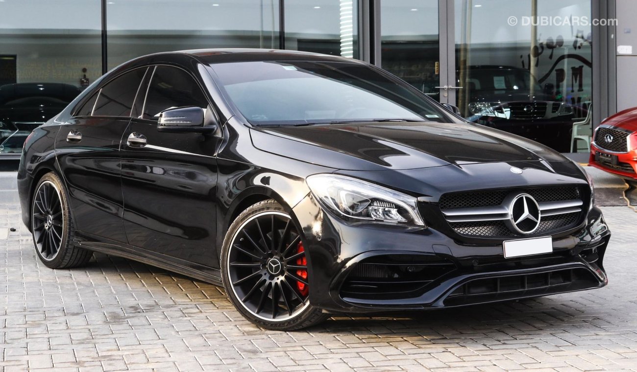 Mercedes-Benz CLA 45 AMG