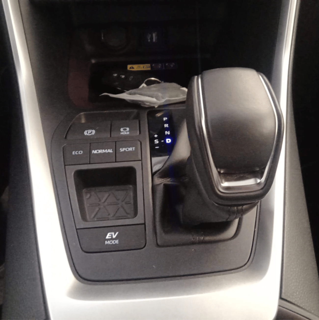 تويوتا راف ٤ ECT0133 - 2025 Toyota RAV4 Limited - 2.5L HEV Auto Black