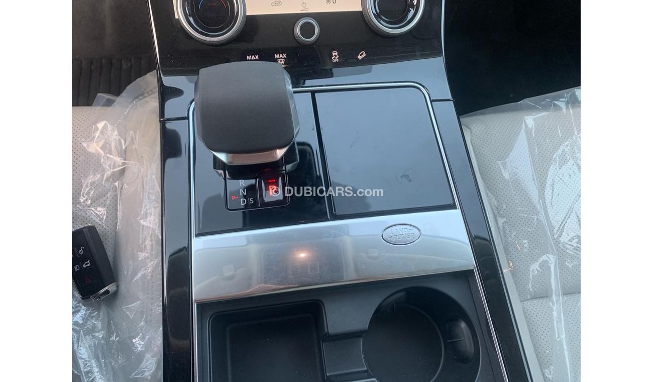 Land Rover Range Rover Velar RANGE ROVER VELAR R-DYNAMIC D200 2.0L DIESEL AUTOMATIC 4WD EUROPEAN SPECS