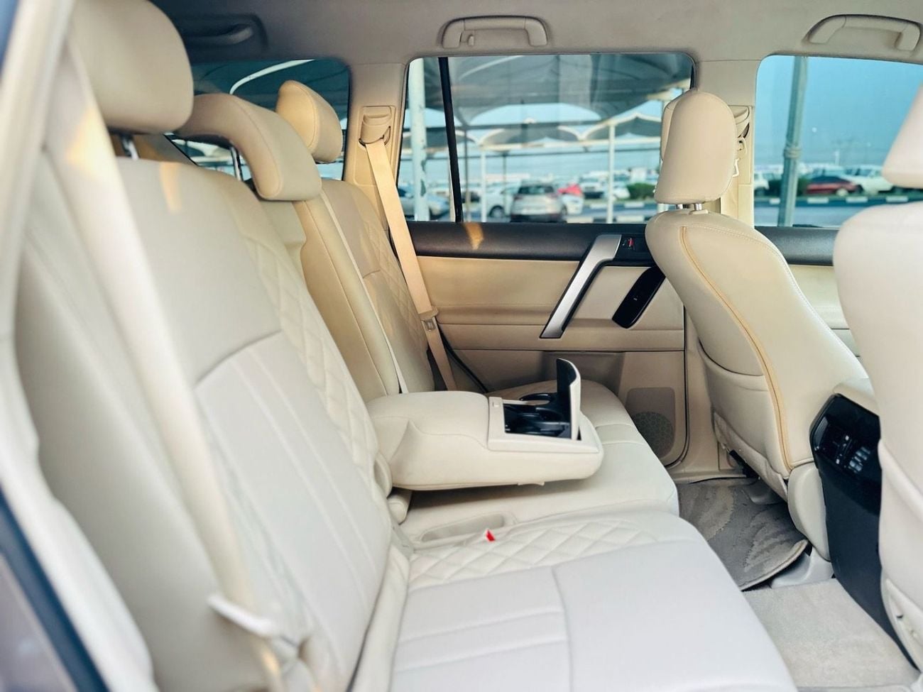 تويوتا برادو VXR 2.7L 4WD