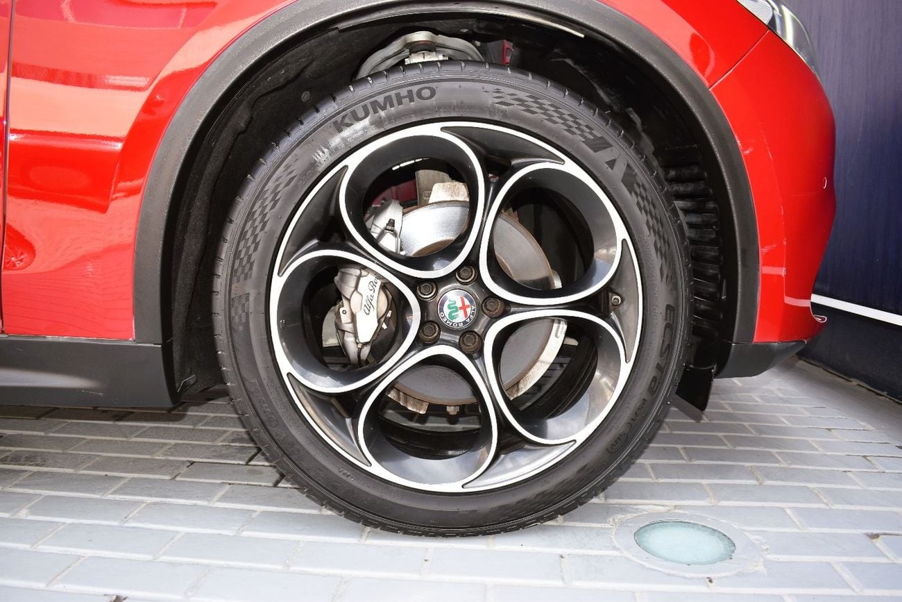 Alfa Romeo Stelvio Super 2.0L