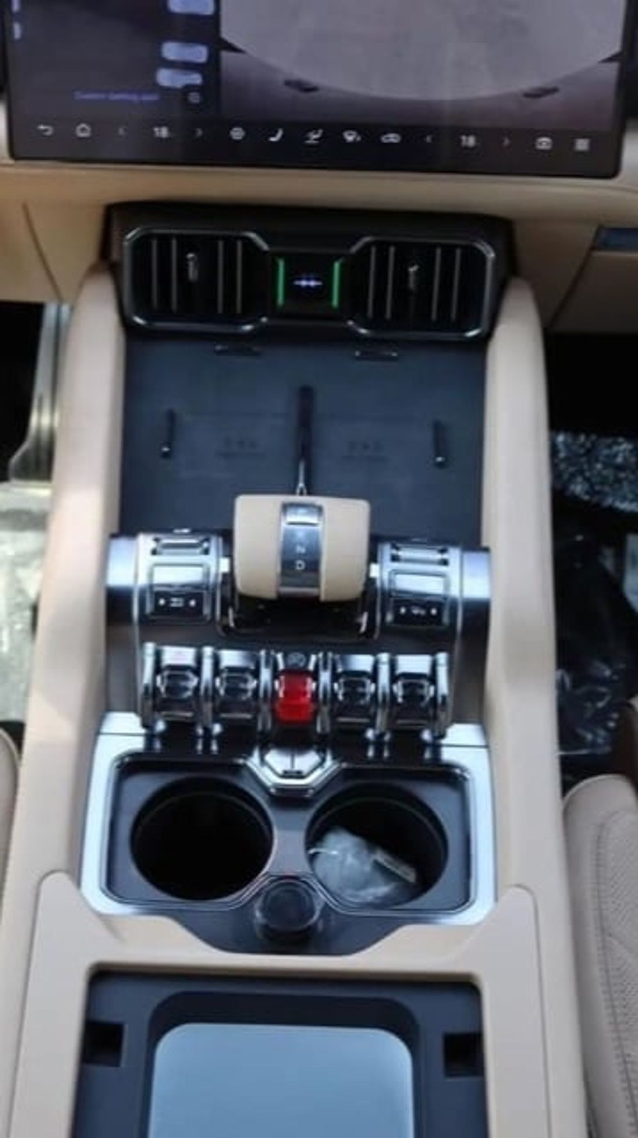 BYD Leopard 8 BYD Leopard 8 Smart and Brave Flagship Edition (7 Seats) with master account - 5 years warranty evs