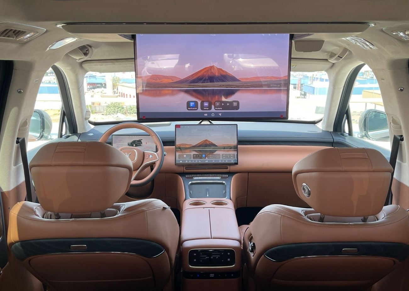 Voyah Taishan 1.5L- 4CYL HYBRID.ELECTRIC RANGE 370 AND COM.RANGE 1,400KM