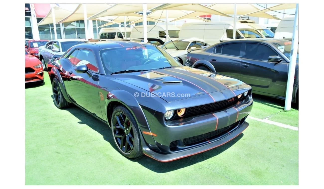 دودج تشالينجر SXT بلس