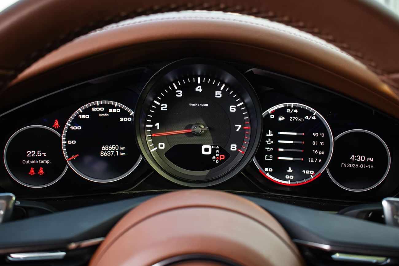 بورش باناميرا 4 3.0L