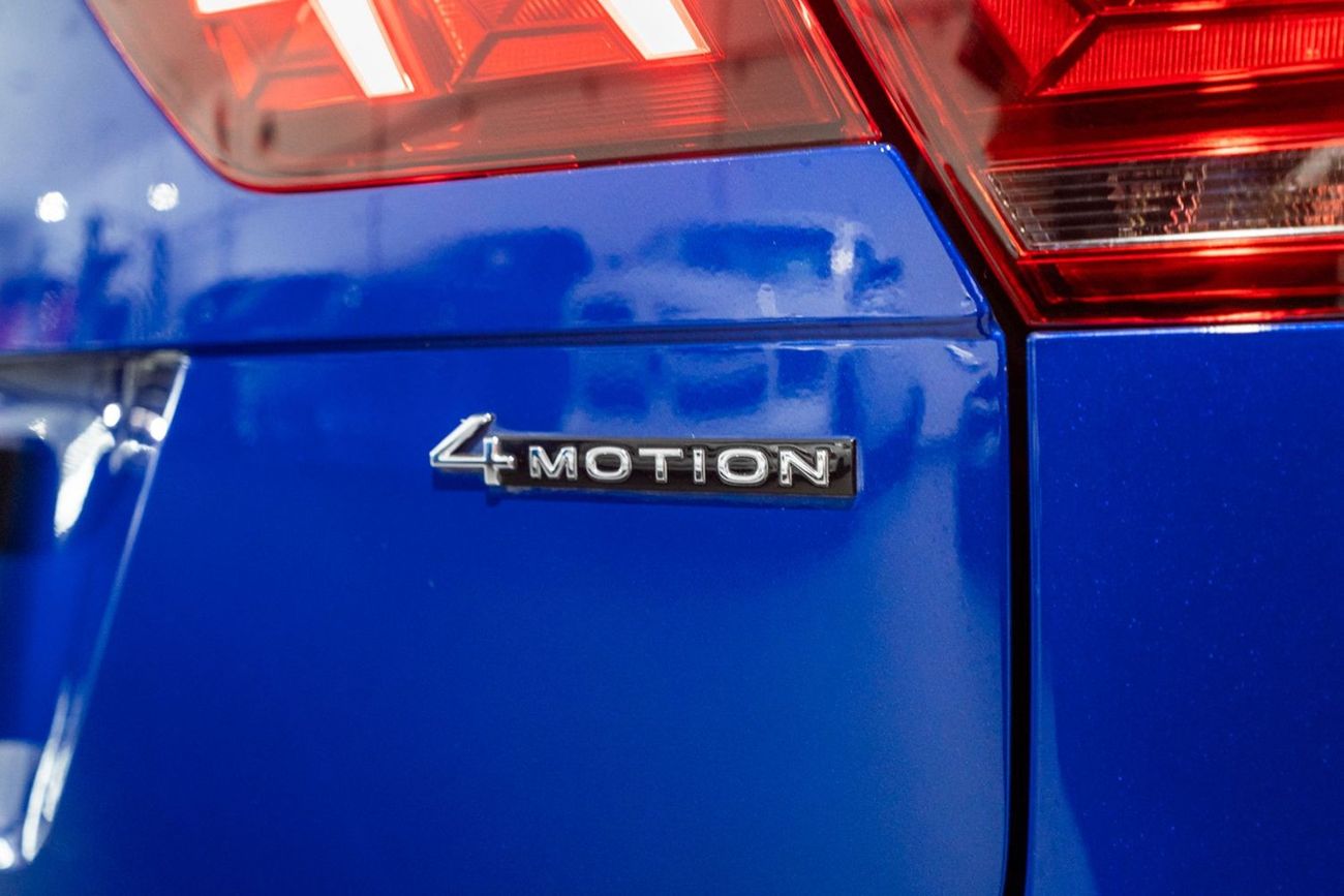 فولكس واجن تيجوان R-Line 2.0L R-Line Black Edition 2.0L