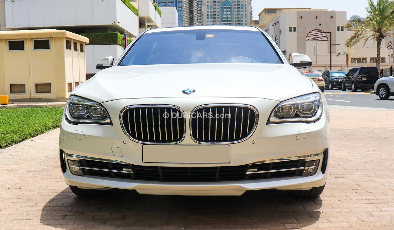 بي أم دبليو 750Li Li