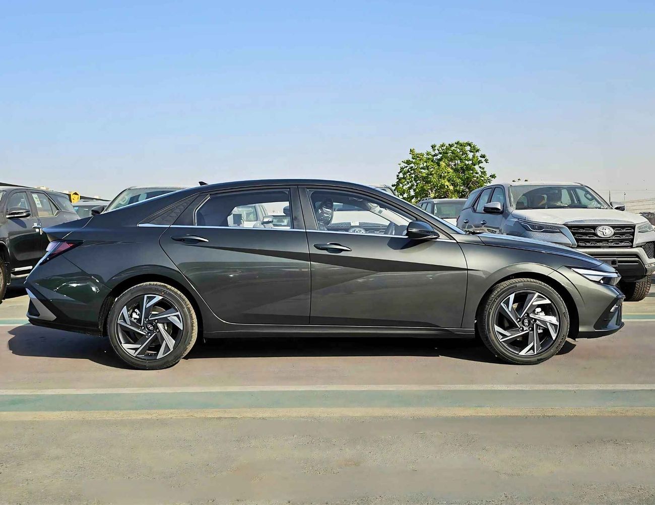 هيونداي إلانترا ELITE | 1.5L PETROL | SUNROOF WITH LEATHER | PUSH START (CODE# 69061)