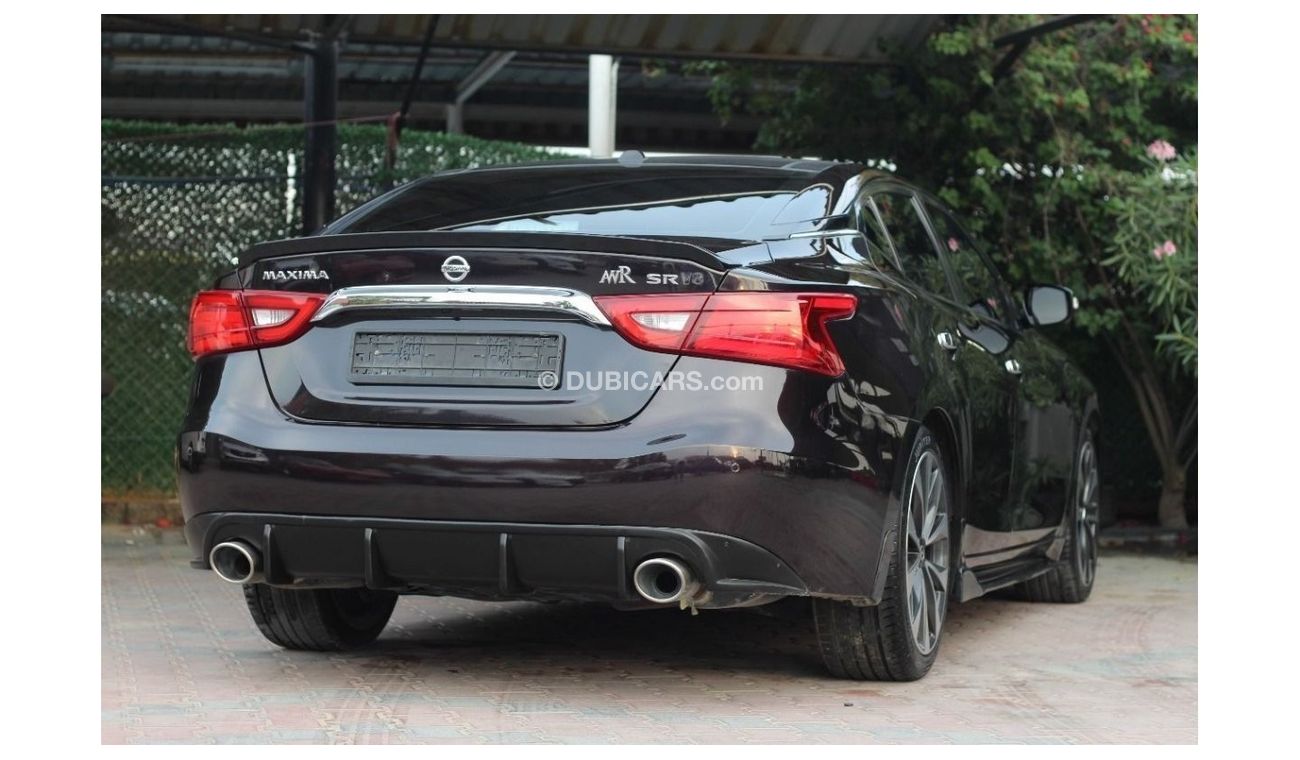 Nissan Maxima SR