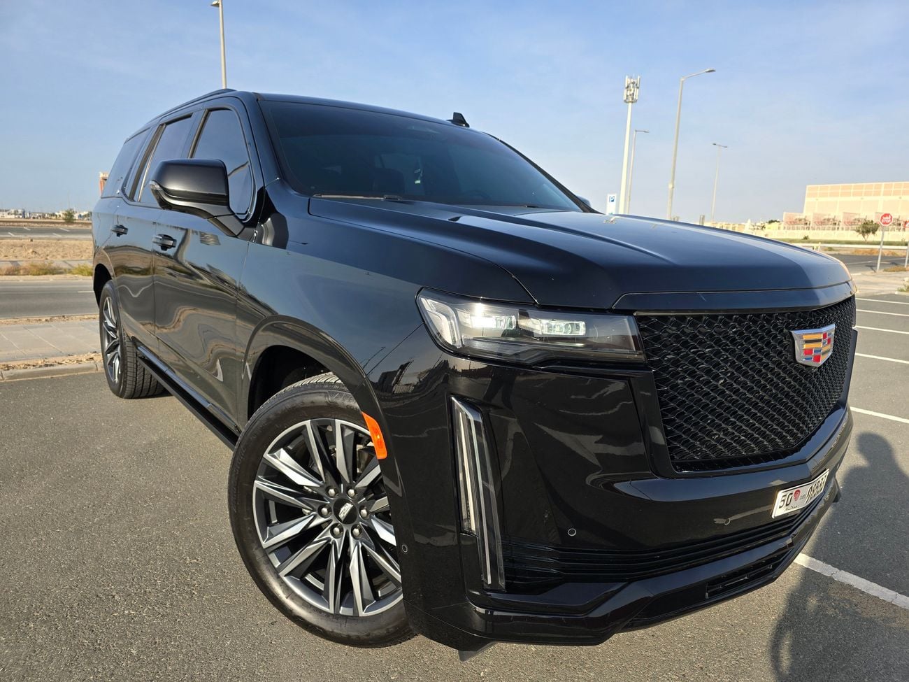 كاديلاك إسكالاد Cadillac Escalade Sport 2022 | 6.2L V8 | AWD | American Specs | 7 Seater