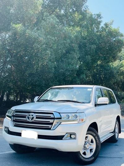 Toyota Land Cruiser Toyota lans cruiser 2017 diesel v8 turbo