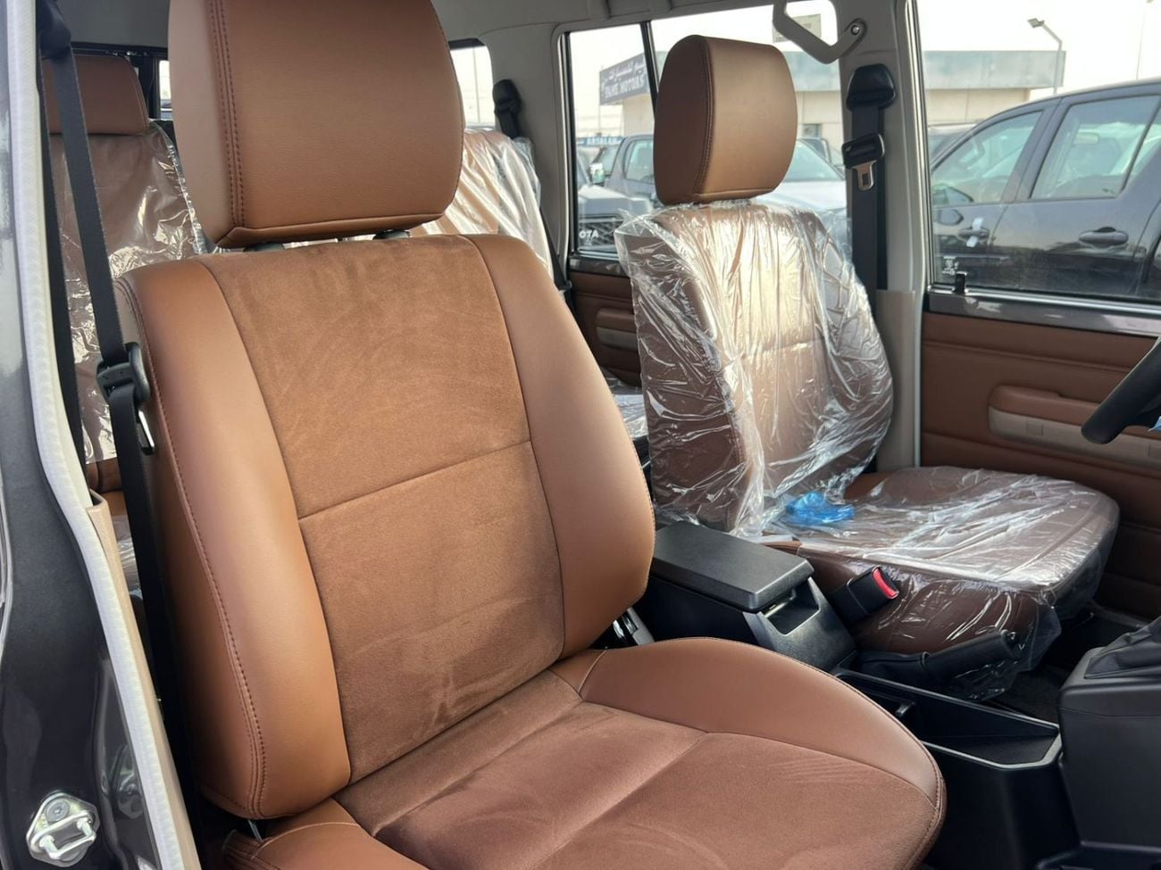 تويوتا لاند كروزر 70 Toyota Land Cruiser LC 76 4.0 2025