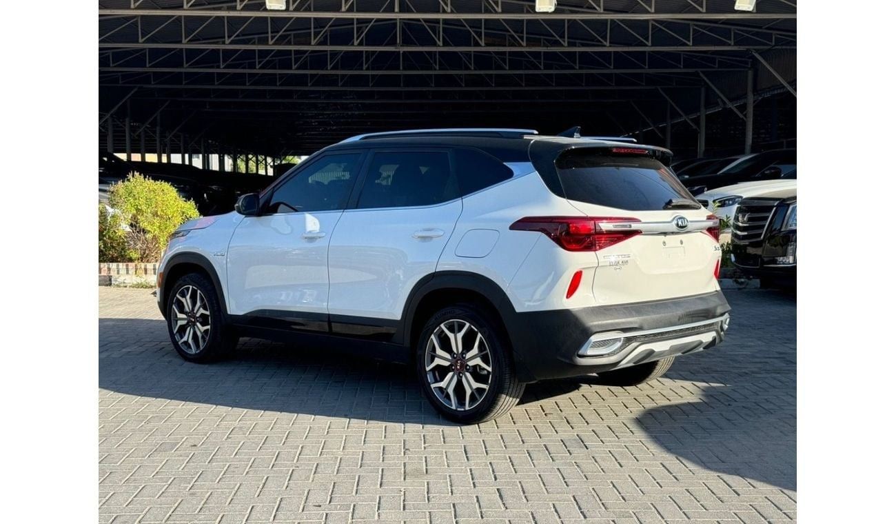 Kia Seltos Std 1.6L (121 HP)