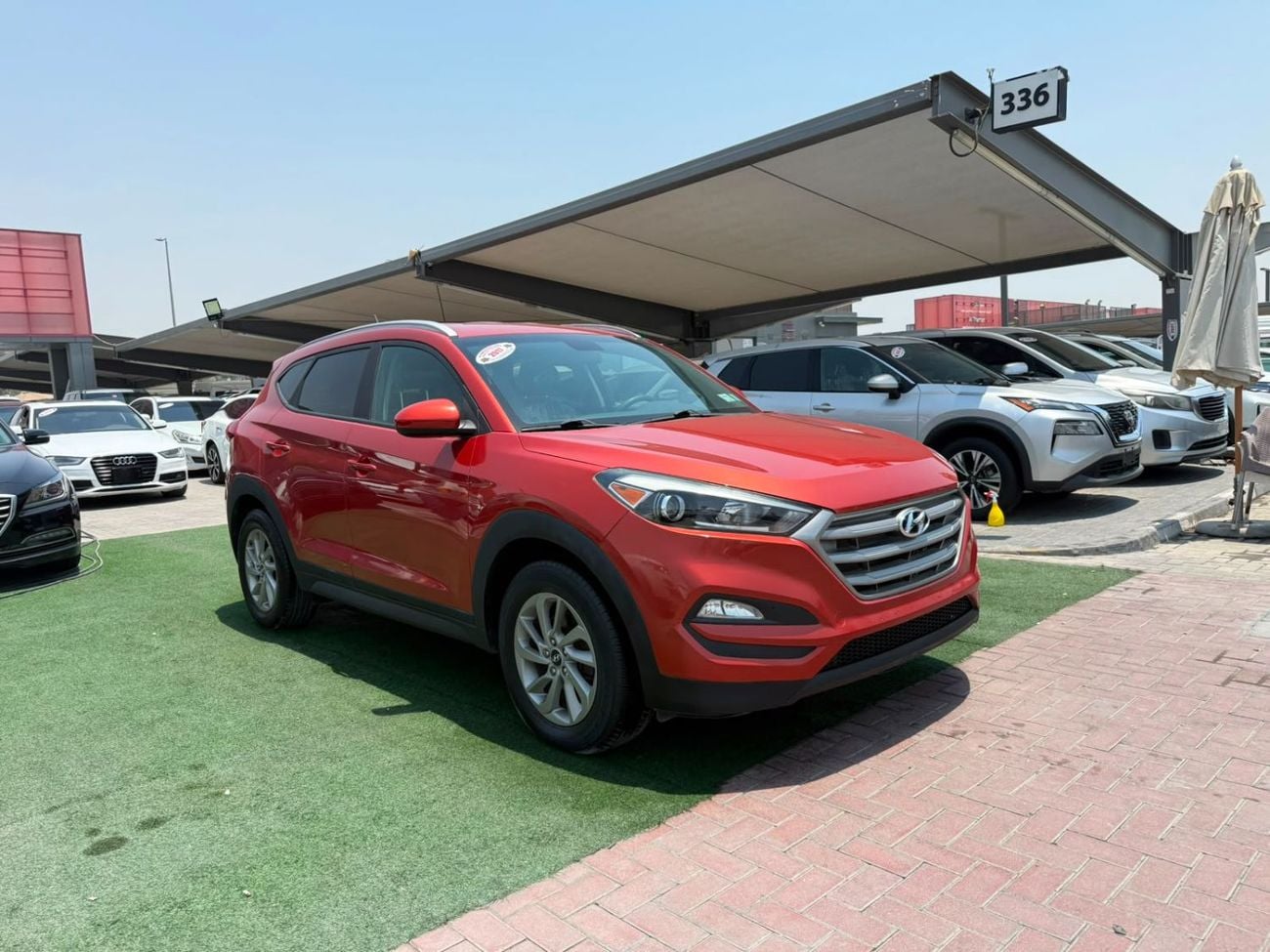 Hyundai Tucson GL 4x4, in showroom condition