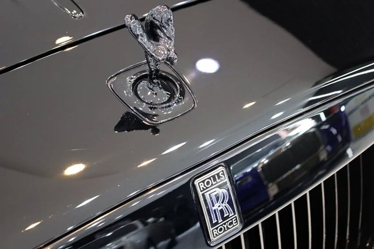 رولز رويس واريث Black Badge