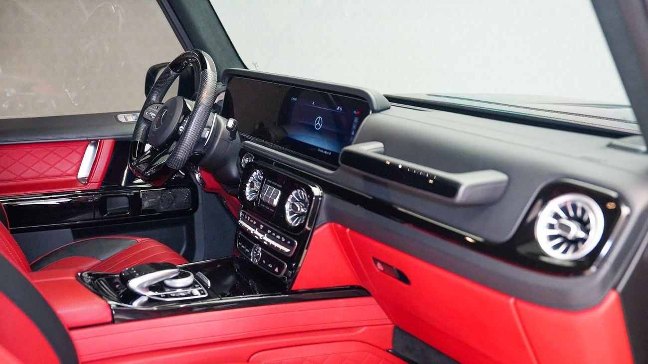 Mercedes-Benz G 63 AMG 4MATIC SUV Special Offer | AED 11,157 PM | 24in Wheels, Carbon Lightbar |