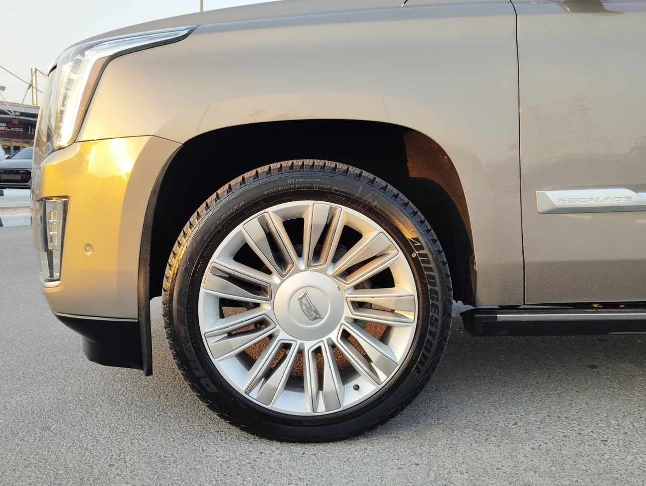 Cadillac Escalade ESV 6.2L