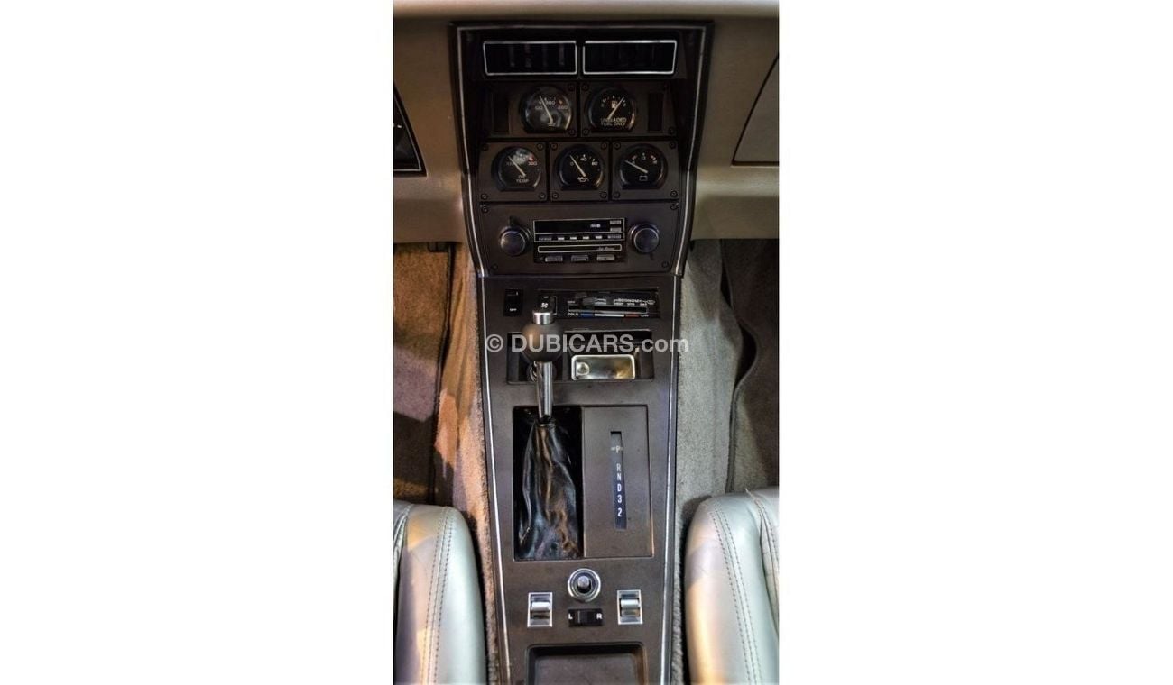 شيفروليه كورفت CLASSIC SPORTS CAR! Chevrolet Corvette C3 ( 1982 SPECIAL COLLECTOR EDITION ) ONLY 6,759 UNITS MADE!