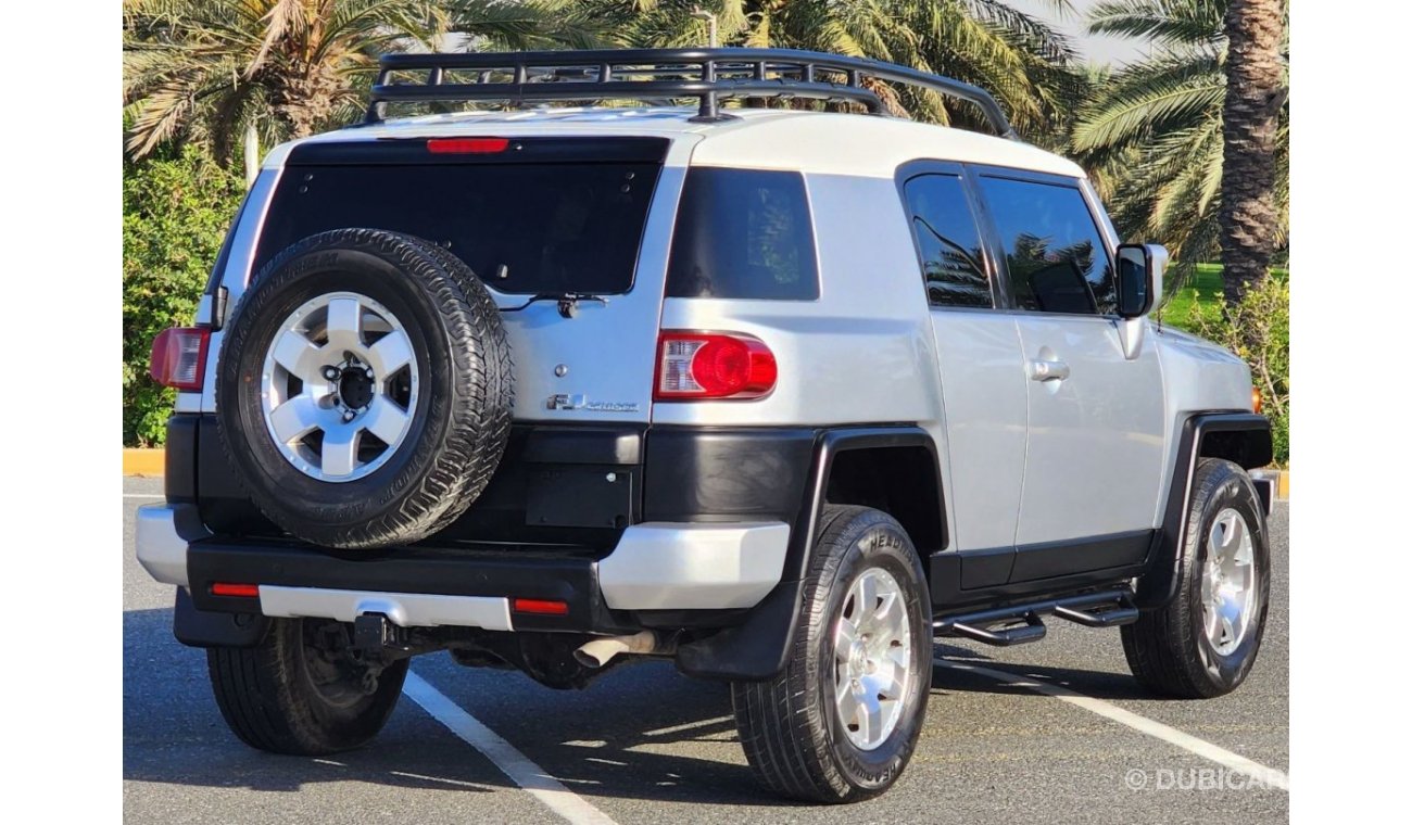 Toyota FJ Cruiser