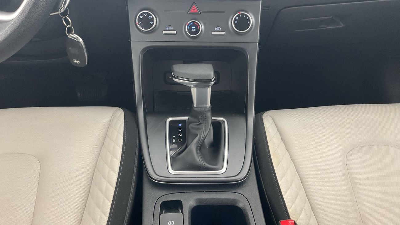 Hyundai Creta Smart | upto AED 20,000 Ramadan Discount | Guaranteed Warranty | 0 Down Payment