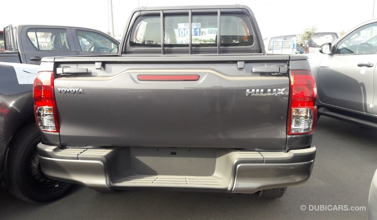 Toyota Hilux Basic Diesel Manuel 2.4 Cc